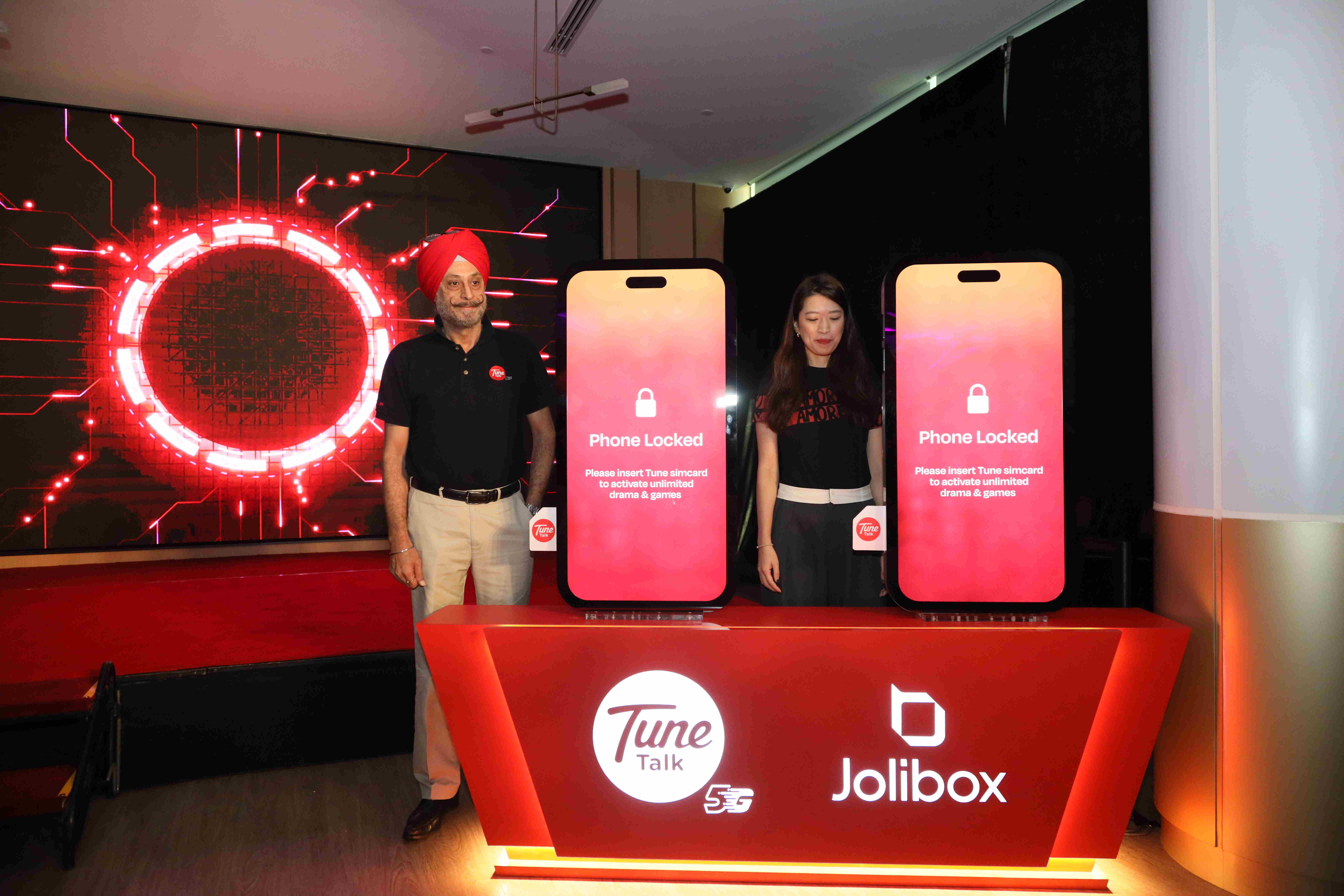 Tune Talk Unveils Malaysia’s First In-App Streaming and Gaming Features, Pioneering a New Era in Telco Innovation