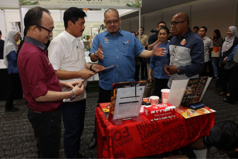 PERNAS TAWAR RM4 JUTA UNTUK MEMPERKUKUH INDUSTRI FRANCAIS DI SARAWAK