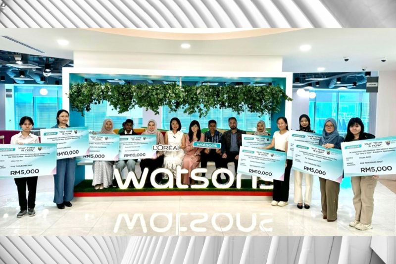 Watsons Malaysia Awards Academic Sponsorships to Nine University of Malaya Students