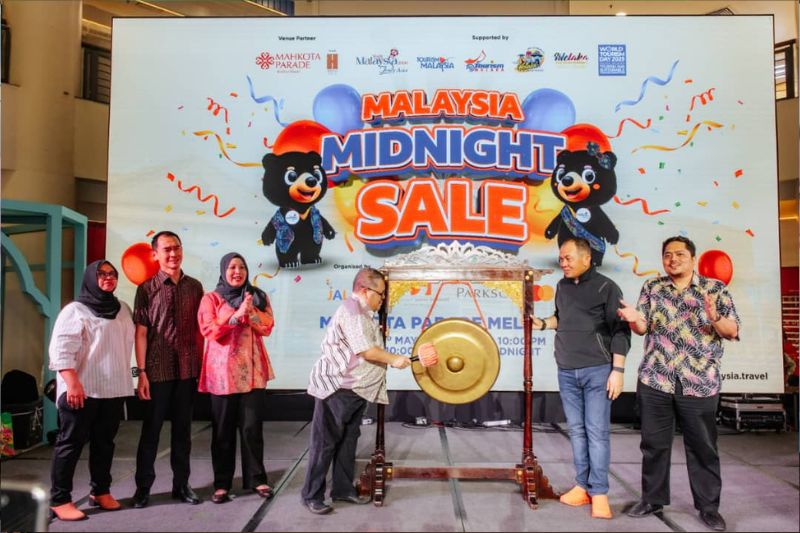 Malaysia Midnight Sale Carnival Draws Record Crowds, Boosts Tourism and Local Economy in Melaka