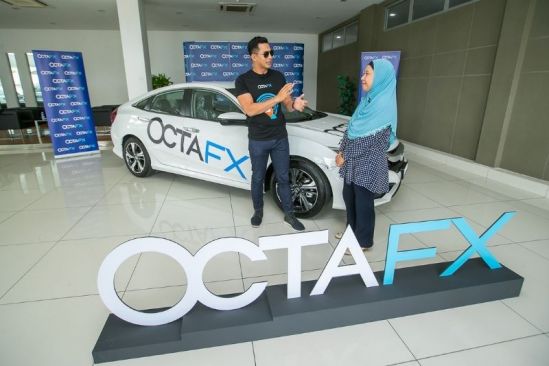 Brand New Honda Civic for OctaFX 16 Cars Grand Prize Winner in Malaysia