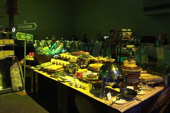 Kuala Lumpur Convention Centre Hosts 11th Consecutive Charity Buka Puasa For Underprivileged Children and NKF Patients