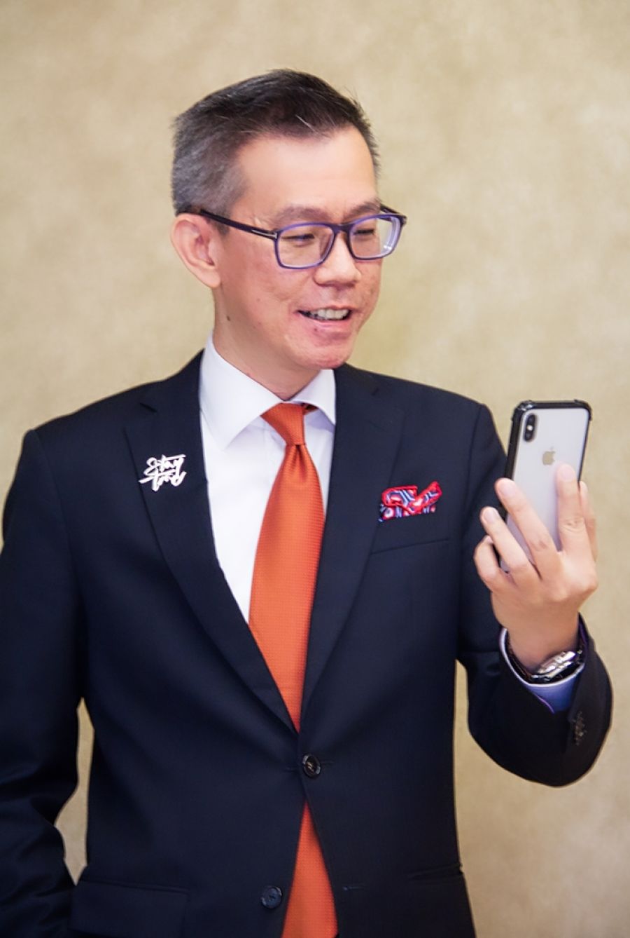 OCBC Bank Introduces Facial Biometric Access for  iPhone X App