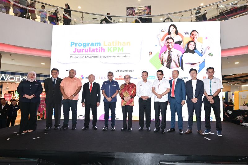 Shopee, SeaMoney join FINCO and FEN as its first digital partner to provide financial training to school teachers and youth nationwide