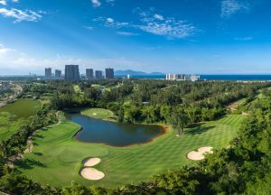 The Integrated Fairway Moat: How the Vietnam Golf Coast is Capitalizing on Malaysian Discretionary Liquidity to Anchor Central Vietnam’s Luxury Cluster