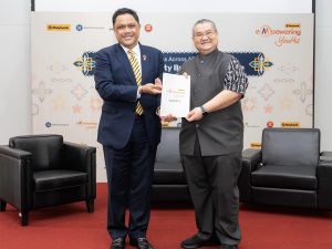 Cultivating the Green Economy: Maybank and ASEAN Foundation Deploy “ASEAN-GIC” to Transform Sarawak Classrooms